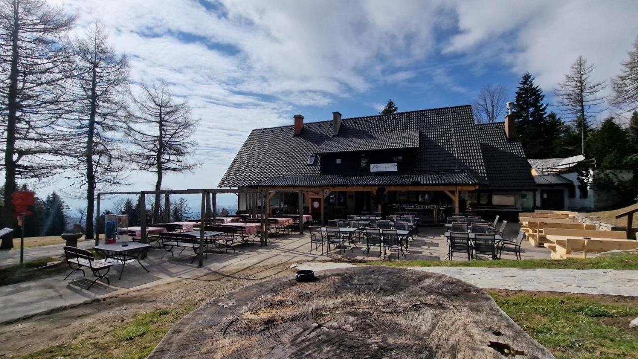 Ruska Koca Hotel Hočko Pohorje Exterior foto