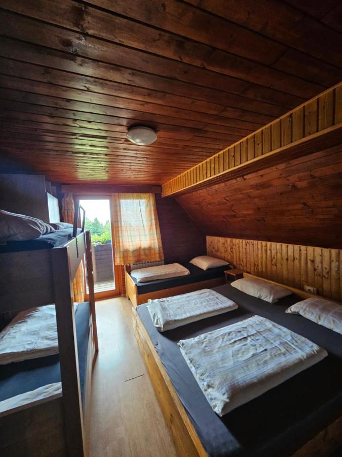 Ruska Koca Hotel Hočko Pohorje Exterior foto