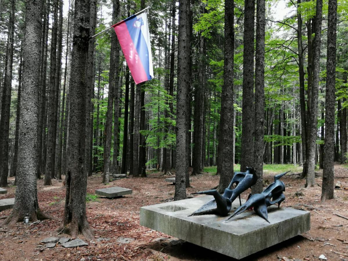 Ruska Koca Hotel Hočko Pohorje Exterior foto
