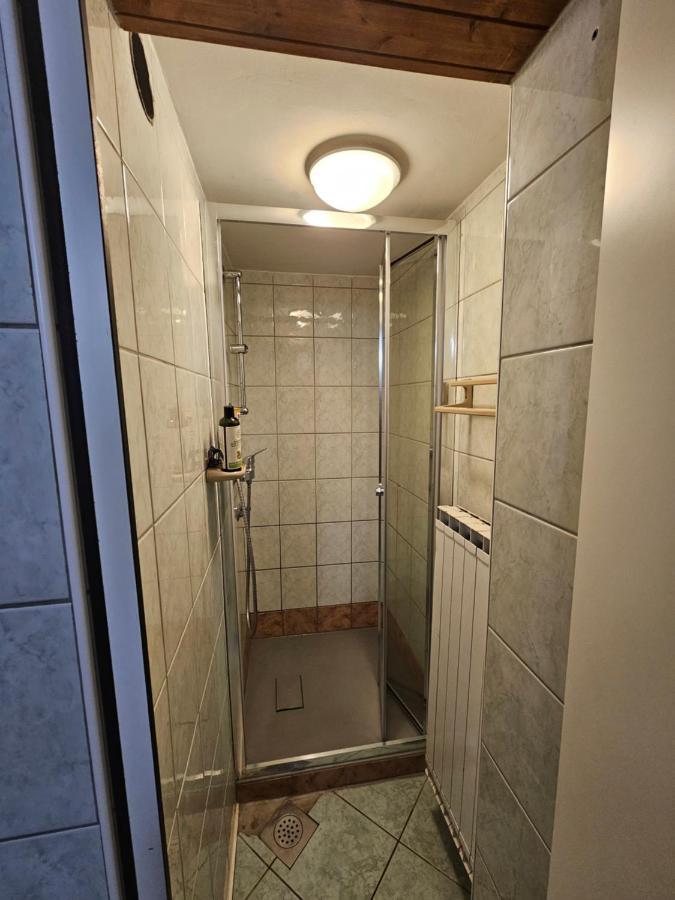 Ruska Koca Hotel Hočko Pohorje Exterior foto